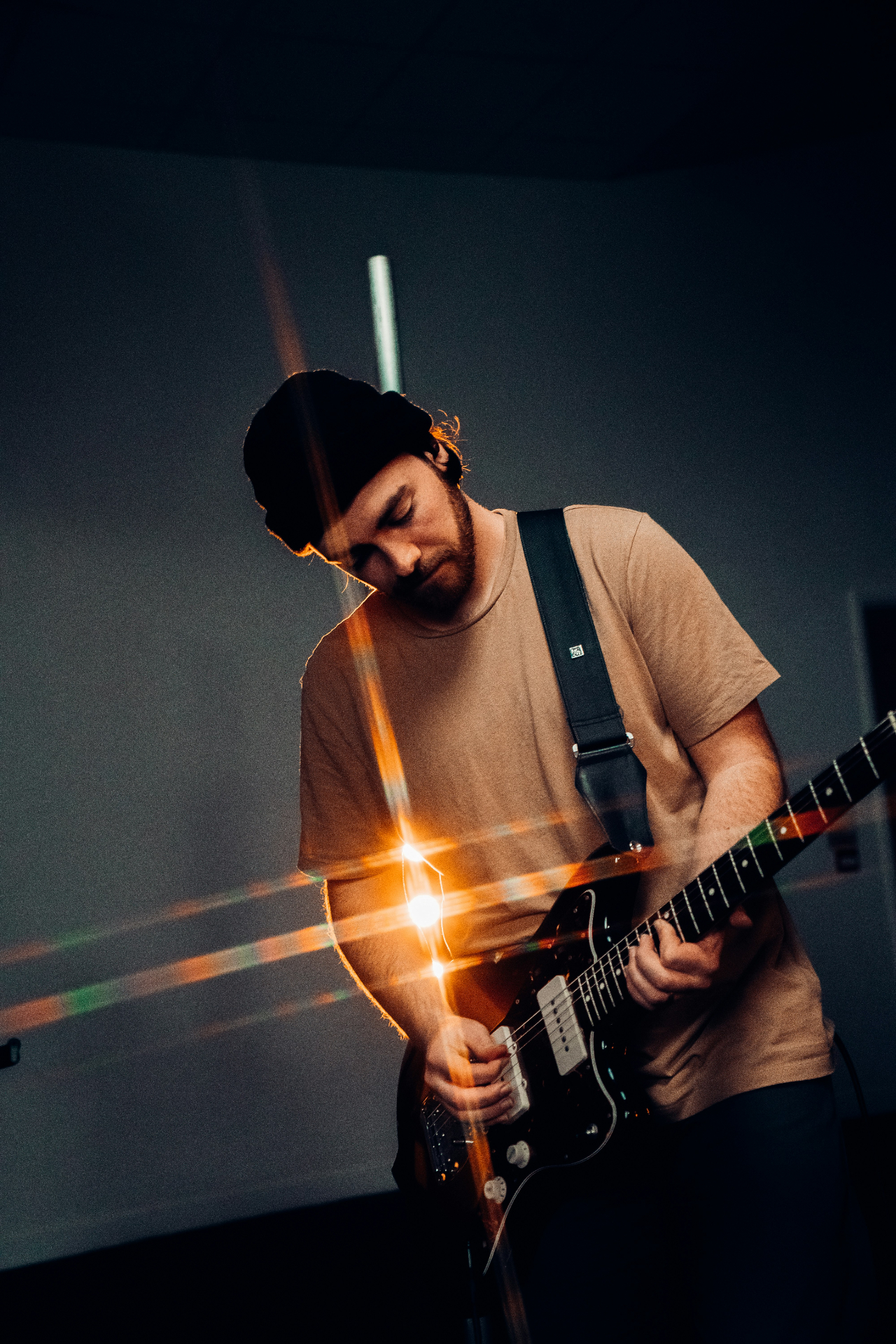 Bass guitar